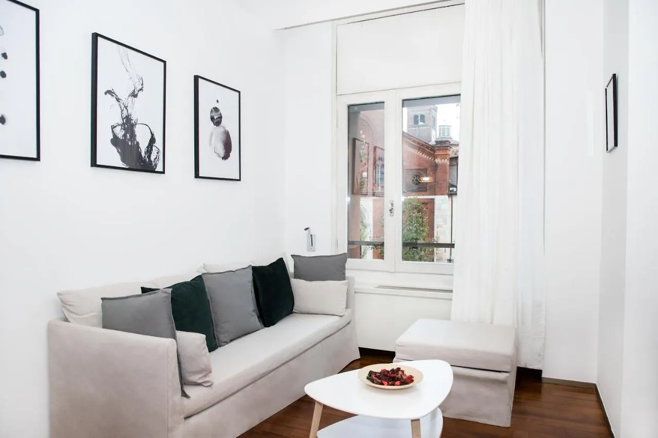 Hemeras Boutique Homes - 2 Luxury Apartments In The City Center Milan